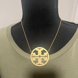 NWT Tory Burch Large Gold Initial Pendant Necklace